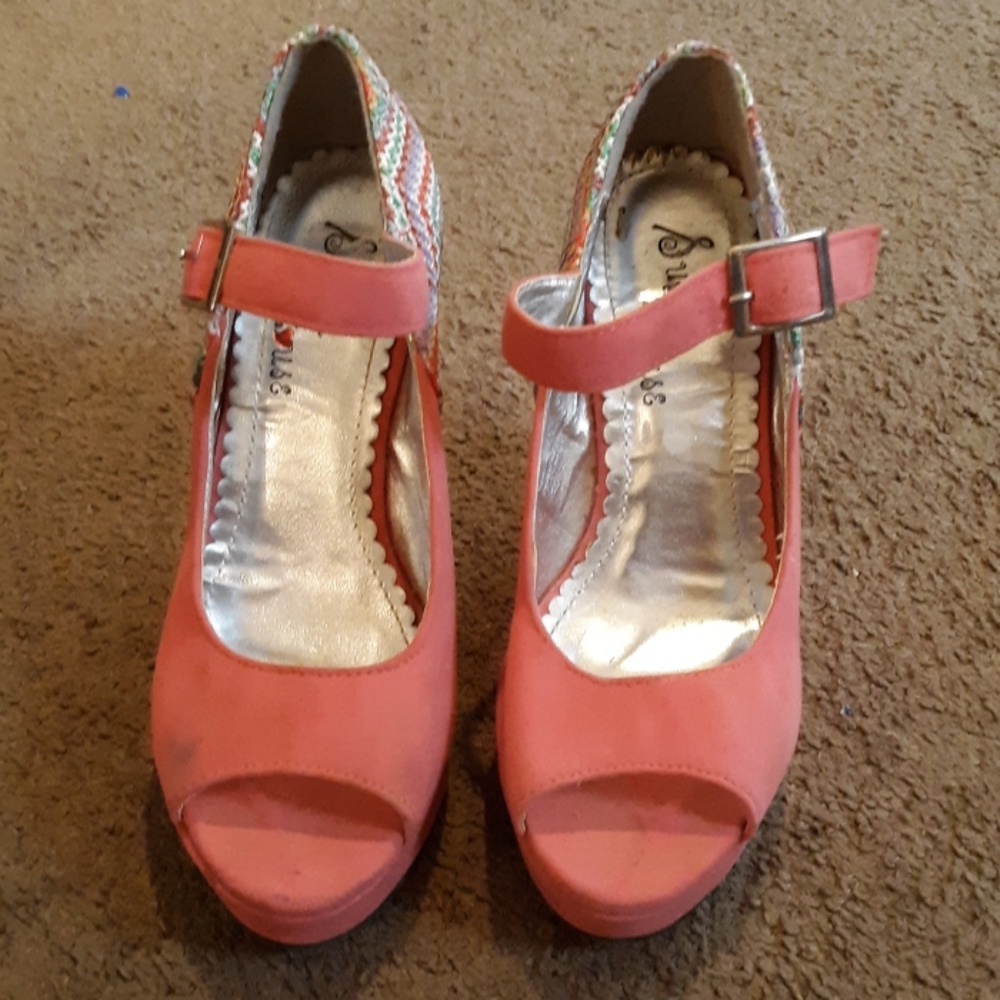 2 pair of Wedges